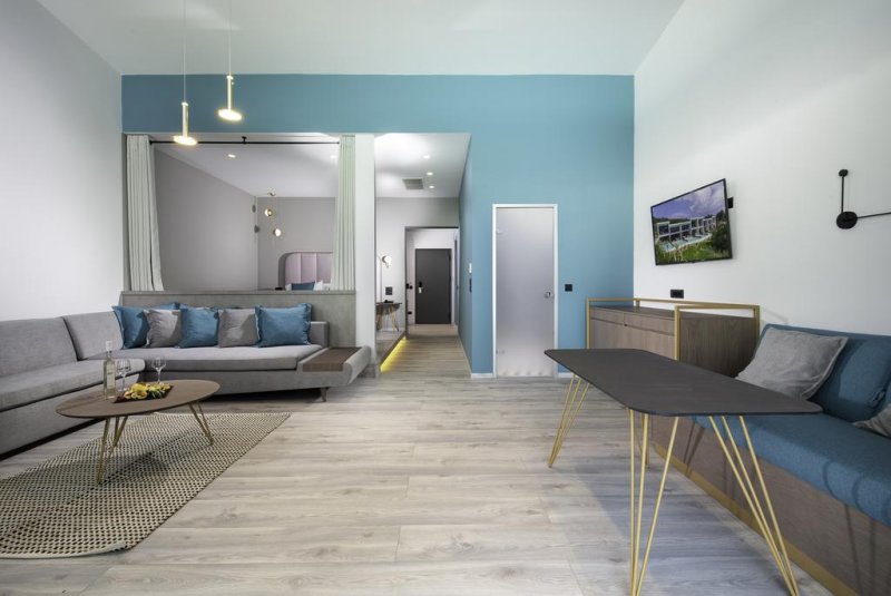 Lagomandra Beach Hotel - Снимка 8