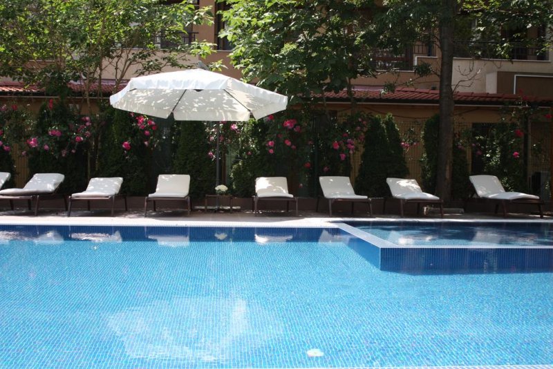 Апартхотел Сън Гейт - Снимка 5