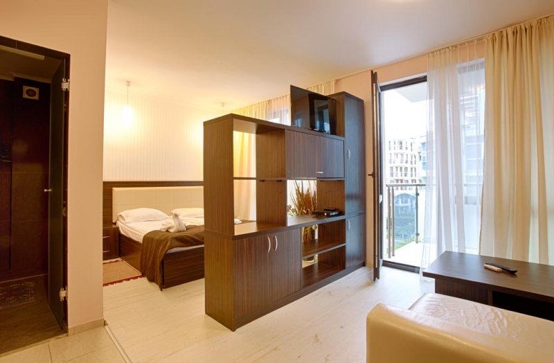 Апартхотел Сън Гейт - Снимка 2