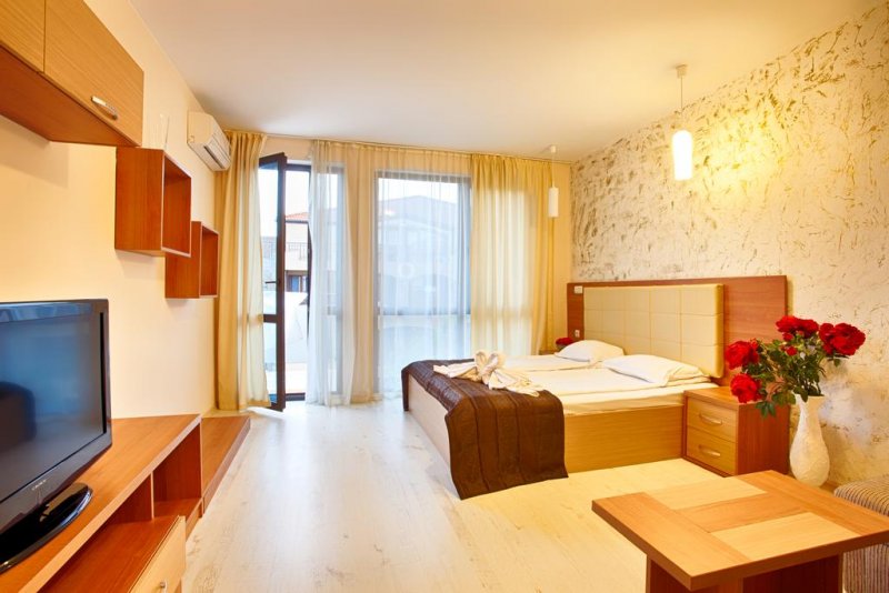 Апартхотел Сън Гейт - Снимка 7