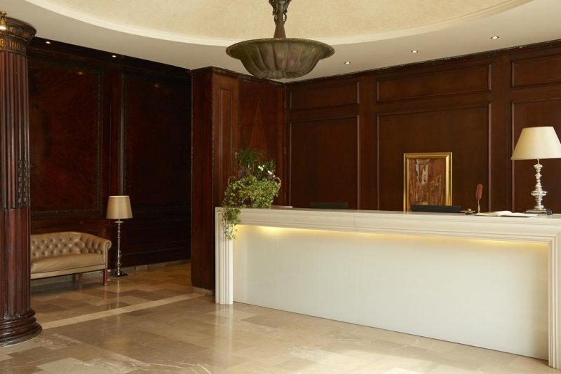 Mayor Mon Repos Palace Art Hotel - Снимка 2