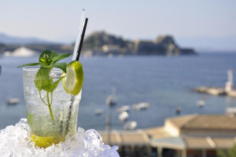 Mayor Mon Repos Palace Art Hotel - Снимка 1