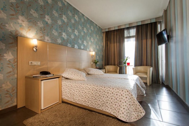 Hotel El Greco - Снимка 0