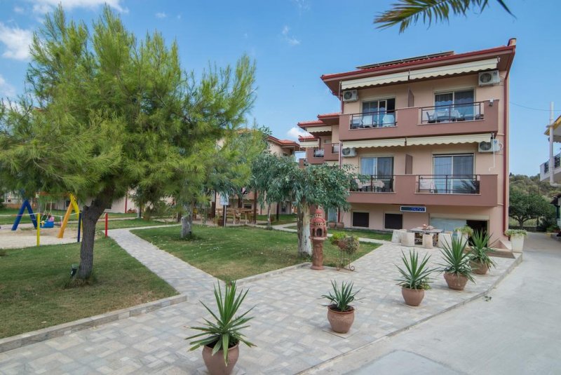 Castro Deluxe - Снимка 8