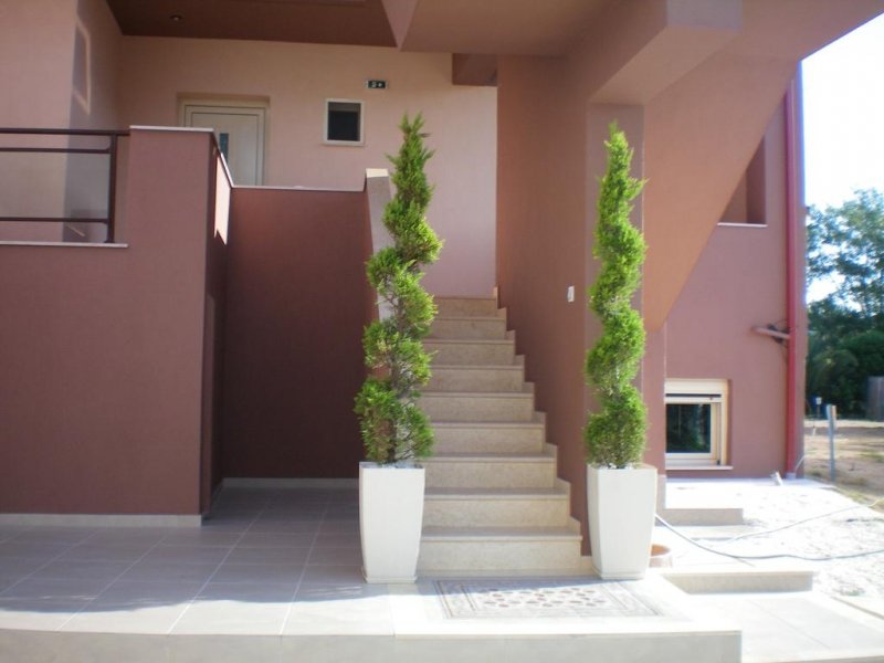 Castro Deluxe - Снимка 2