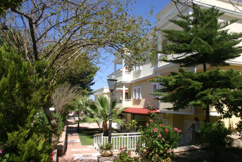 Naias Hotel - Снимка 5