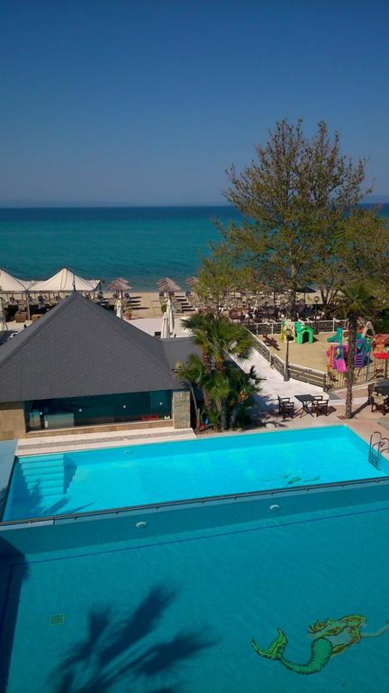 Naias Hotel - Снимка 9