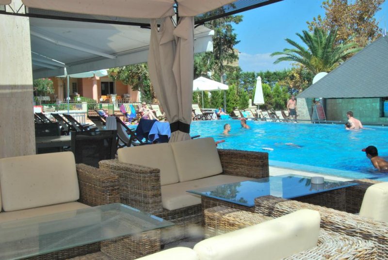 Naias Hotel - Снимка 3