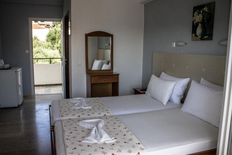 Hotel Ilios - Снимка 2