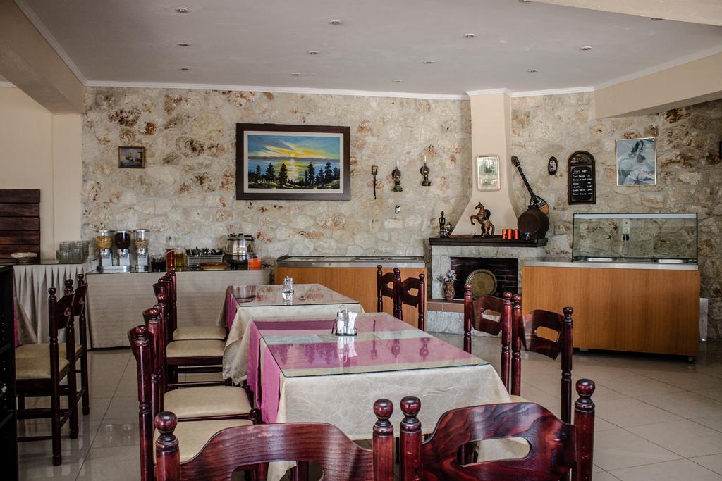 5 нощувки със закуски и вечери в Ilios Hotel 3*, Халкидики, Гърция през Юни! - Снимка 7