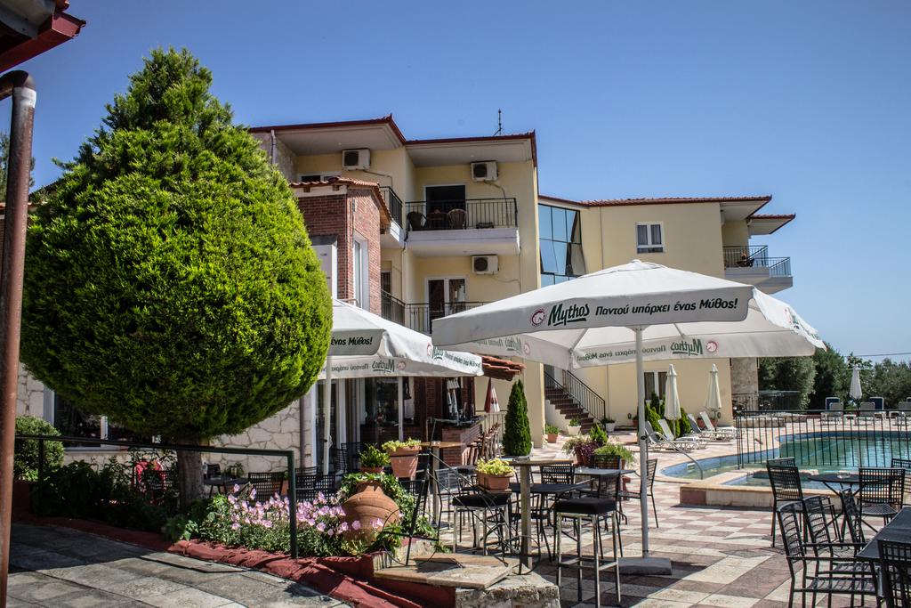 5 нощувки със закуски и вечери в Ilios Hotel 3*, Халкидики, Гърция през Юни! - Снимка 2