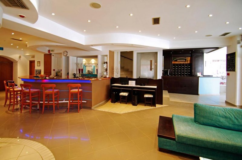 Olympus Hotel - Снимка 10