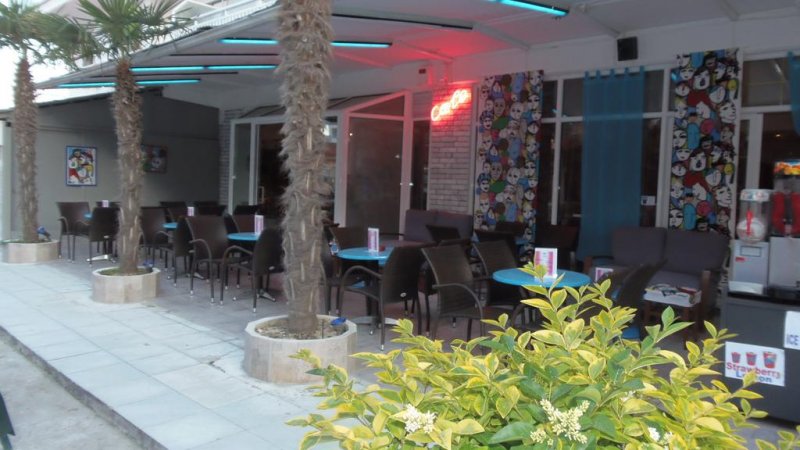 Olympus Hotel - Снимка 8