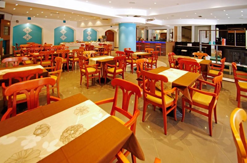 Olympus Hotel - Снимка 7