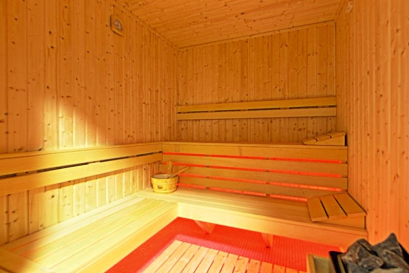 Бялата къща - Снимка 1