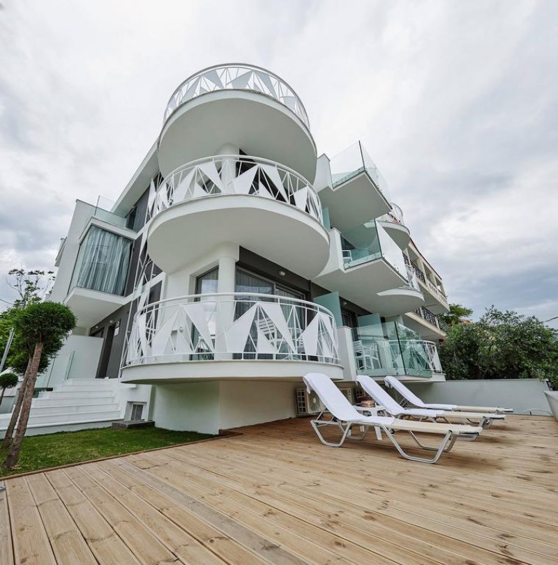 La Boheme Boutique Hotel - Снимка 10