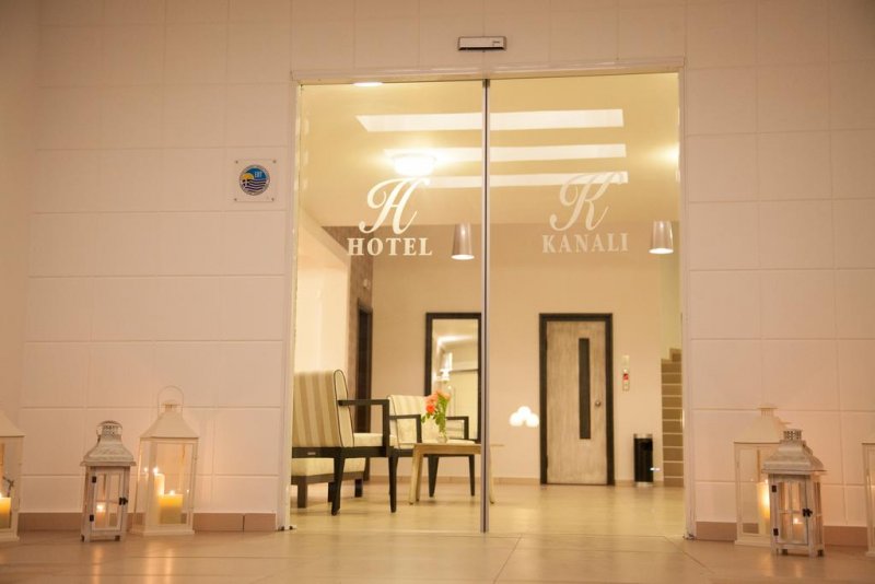 Hotel Kanali - Снимка 1