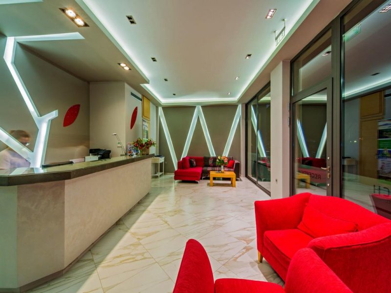 Flegra Beach Boutique Apartments - Снимка 1