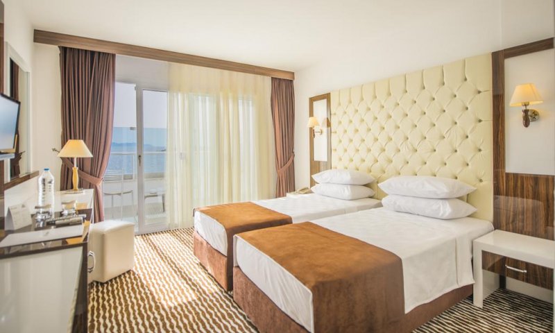 Grand Park Bodrum Hotel - Снимка 2