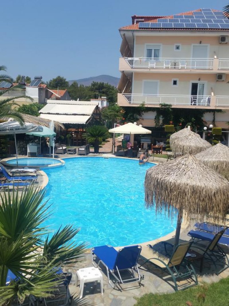 Hotel Potos - Снимка 8