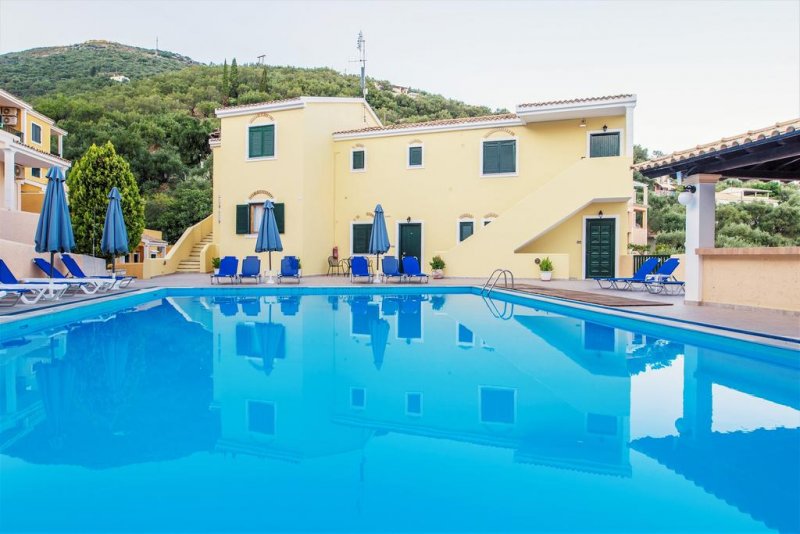 Corfu Residence - Снимка 3