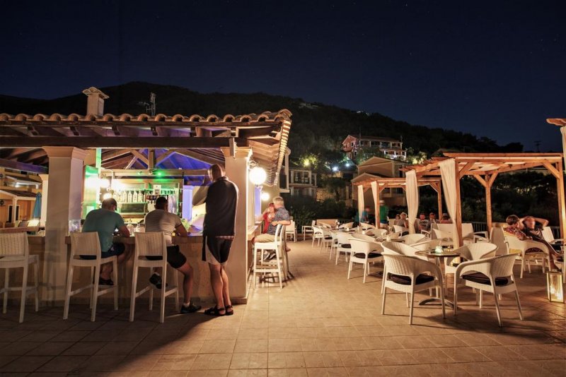 Corfu Residence - Снимка 10