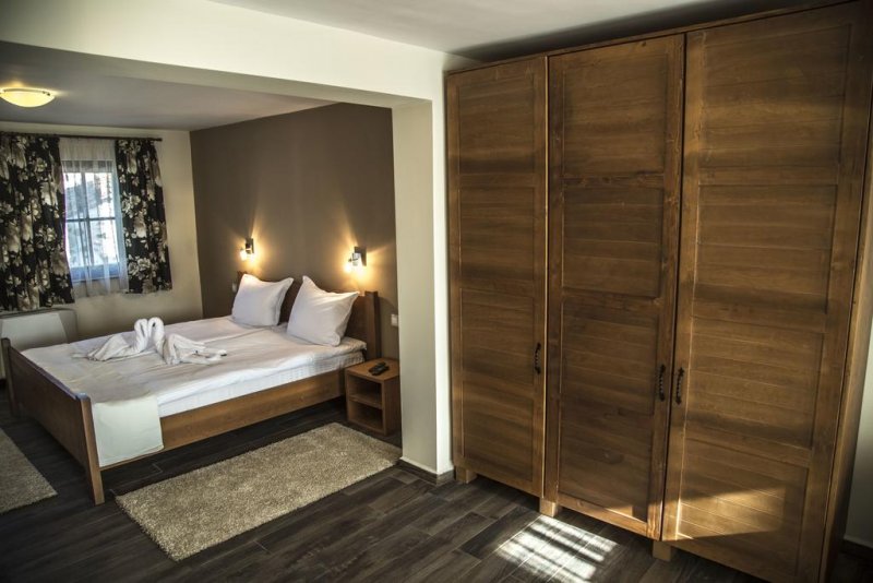 Къща за гости Червената къща - Снимка 5