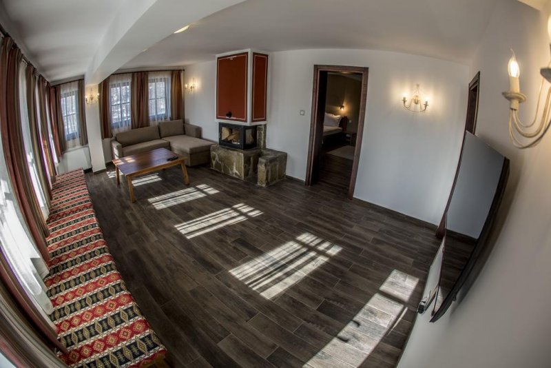 Къща за гости Червената къща - Снимка 8