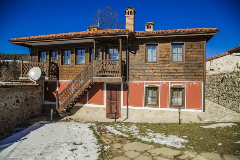 Къща за гости Червената къща - Снимка 7