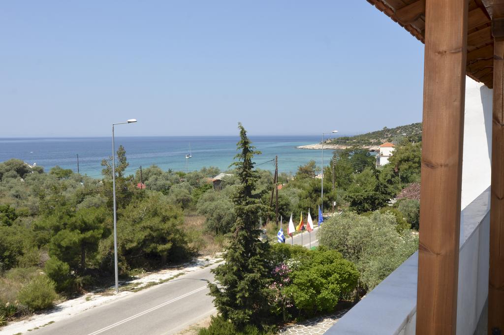 През Май и Юни: 3 нощувки със закуски и вечери в хотел Astris Sun 2*, о.Тасос, Гърция! - Снимка 9