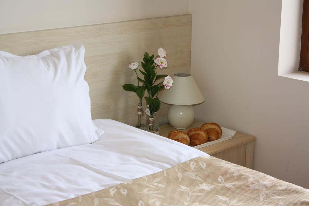 Нощувка на човек със закуска, обяд* и вечеря + басейн и релакс зона в Хотел Панорама Ризорт****, Банско - Снимка 2