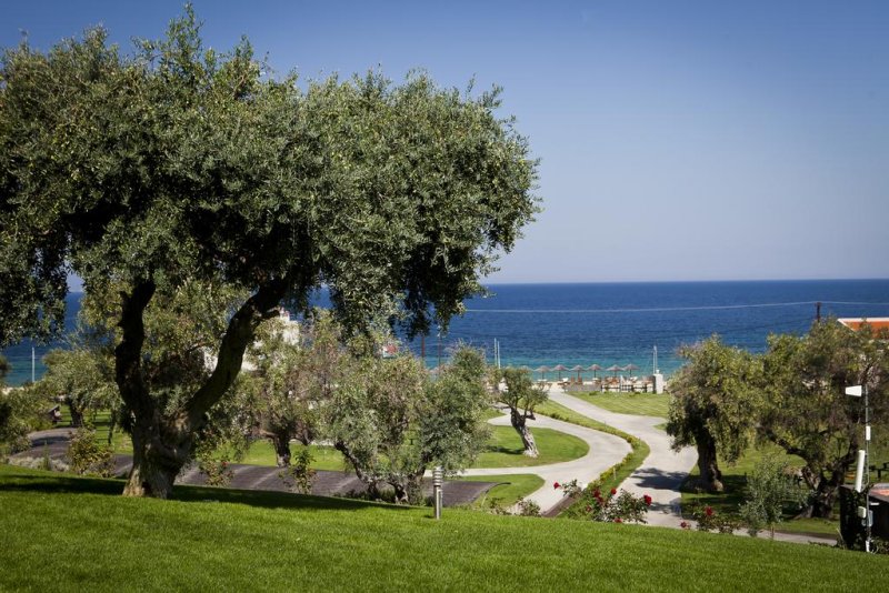 Athos Villas - Снимка 5