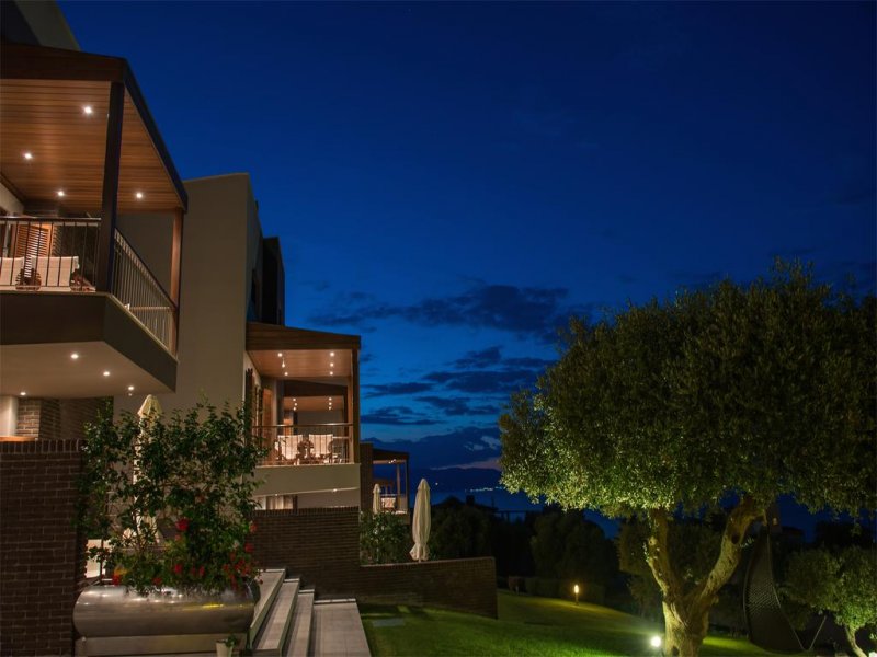 Athos Villas - Снимка 2