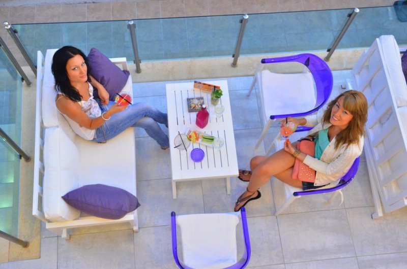 Panorama Inn Hotel - Снимка 1