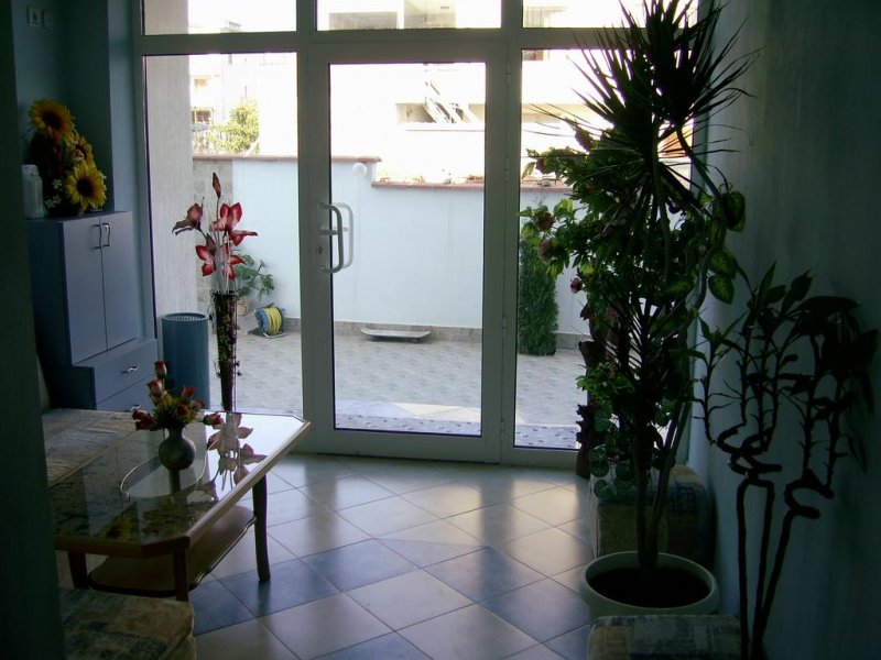 Къща за гости Сияние - Снимка 10