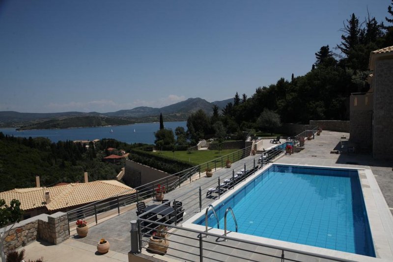 Thealos Village - Снимка 2