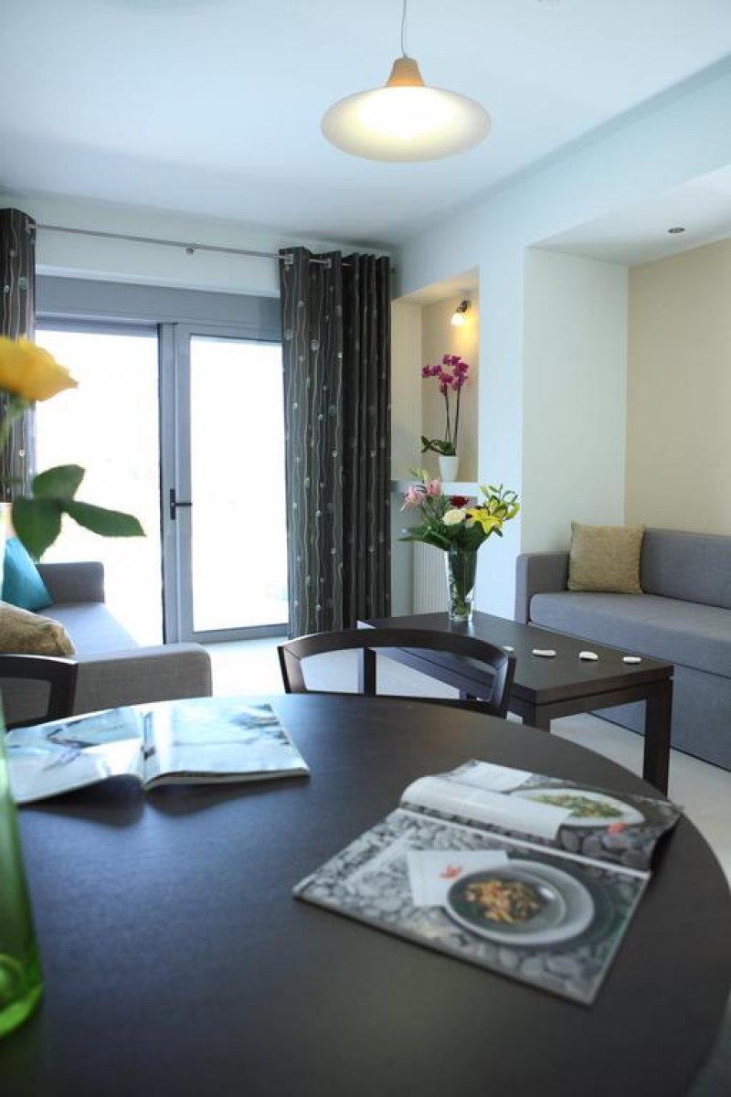 Thealos Village - Снимка 1