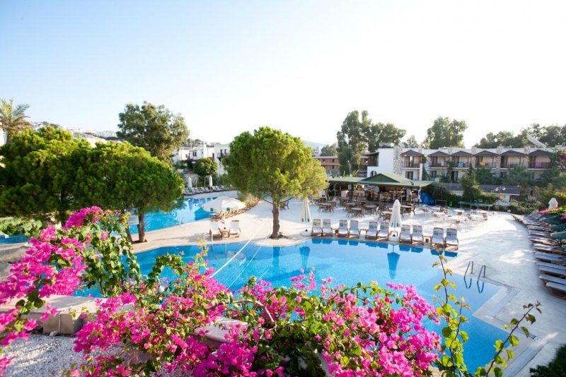 Ayaz Aqua Hotel - Снимка 1