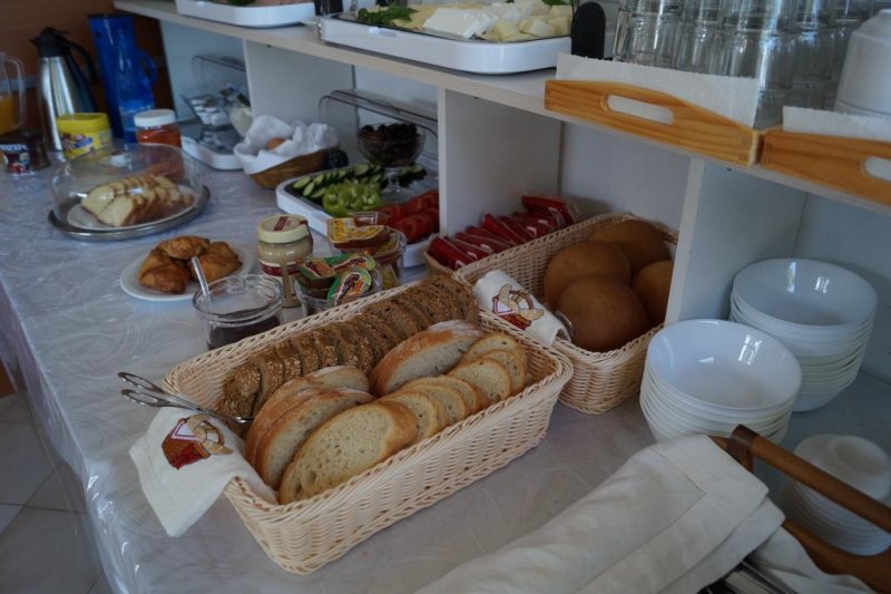 Spiros Studios - Снимка 1