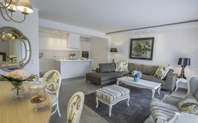 Avaton Luxury Villas Resort - Снимка 7