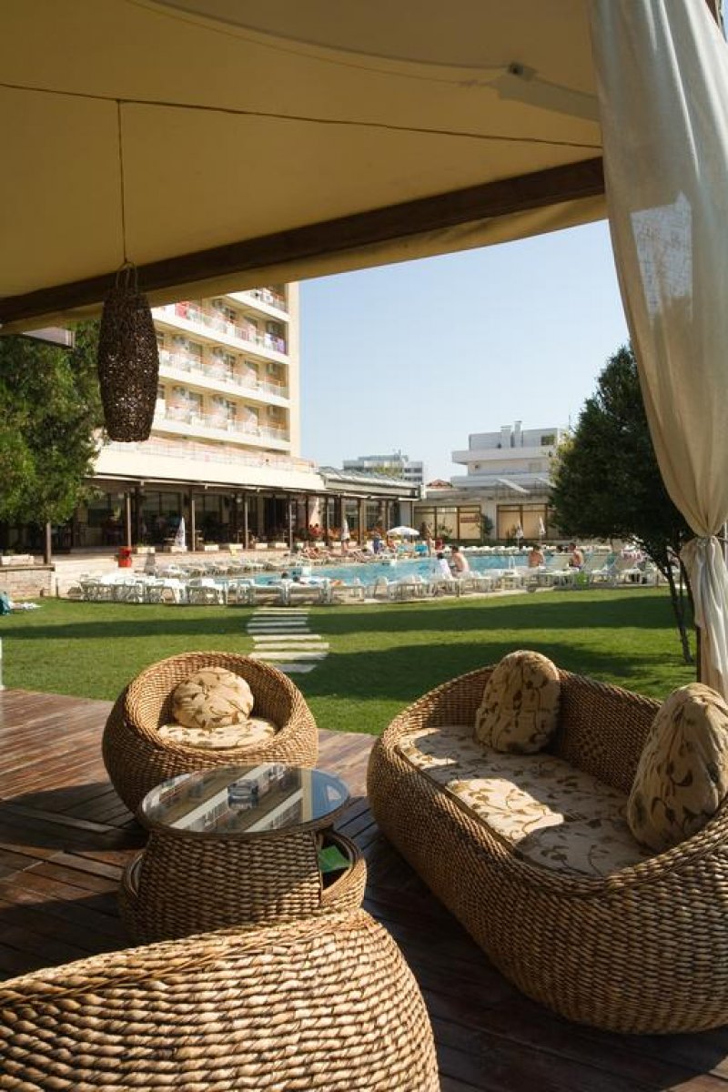 Хотел Детелина - Снимка 0