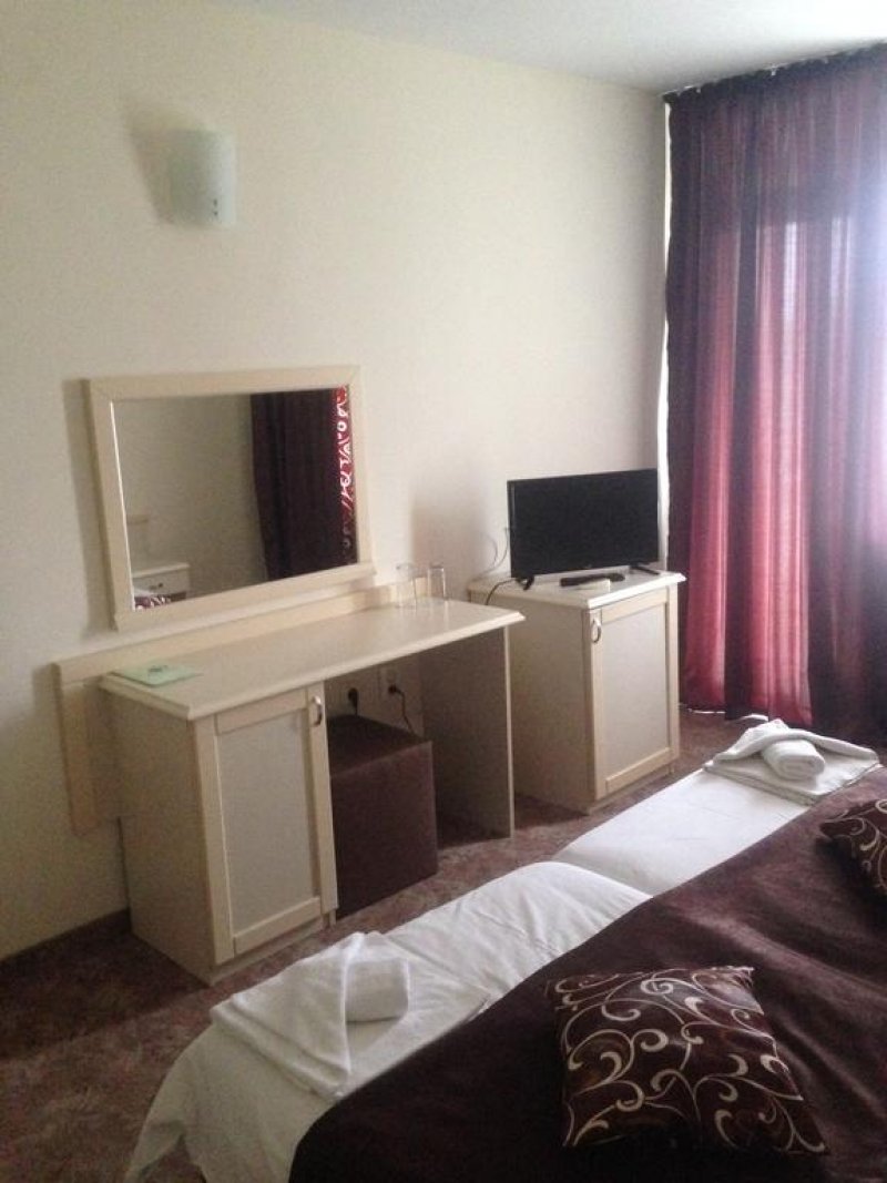 Хотел Детелина - Снимка 2