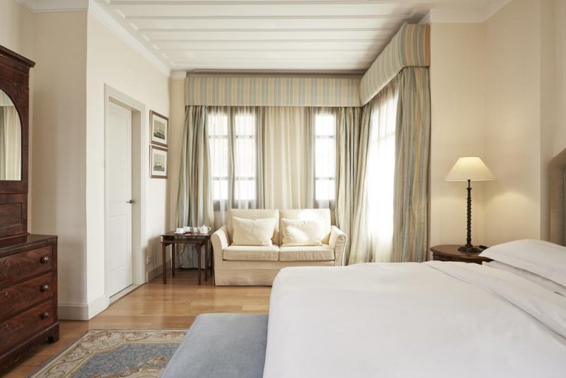 Captain's House Boutique Hotel - Снимка 0