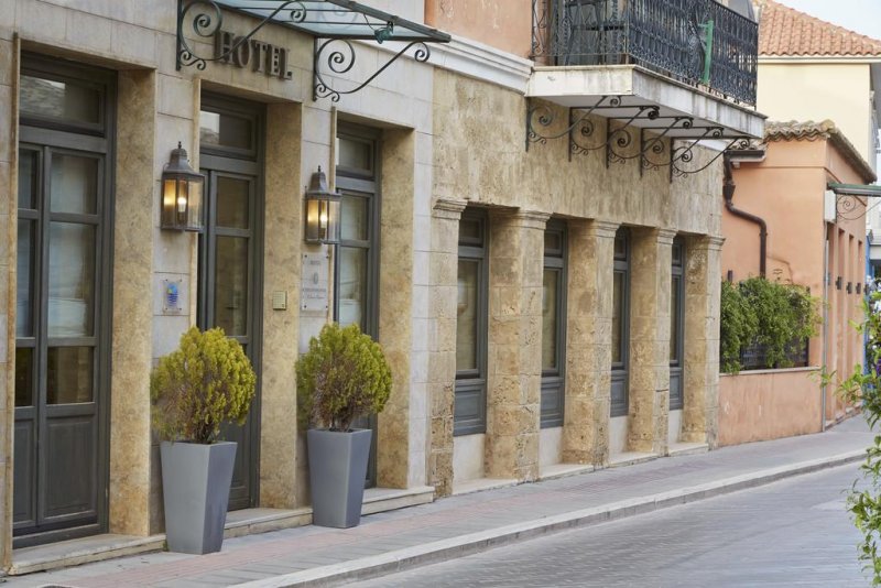 Captain's House Boutique Hotel - Снимка 8