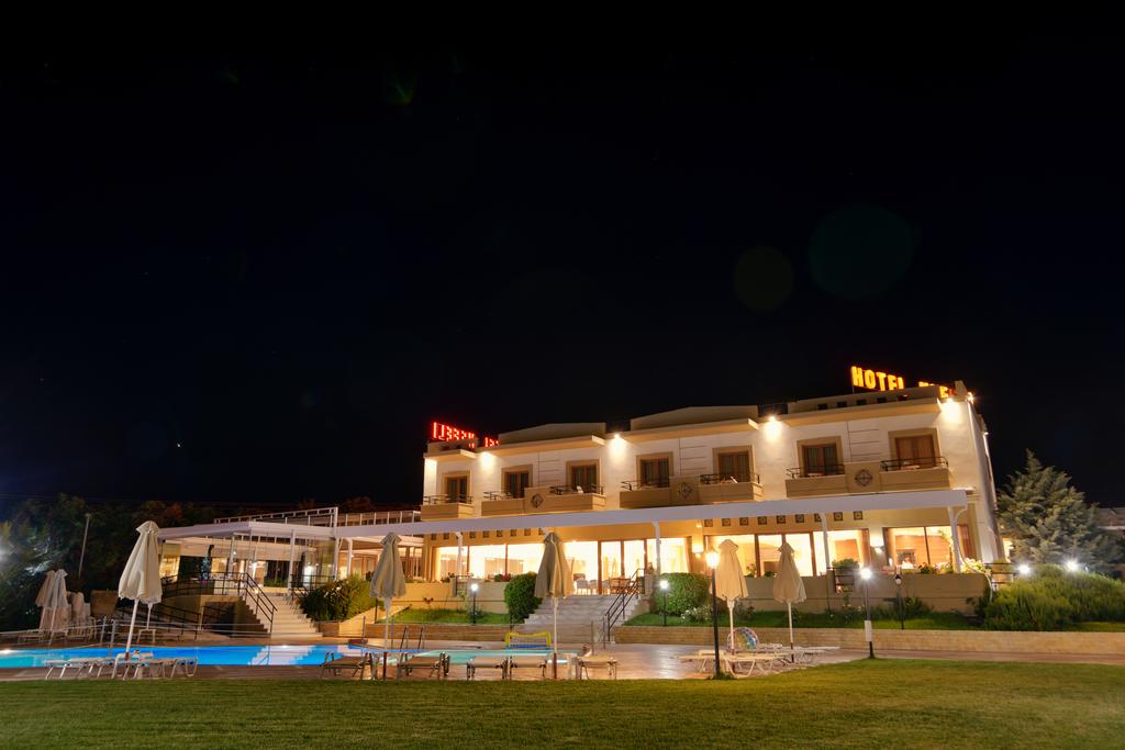 Екскурзия до Кавала, Гърция! Транспорт + 1 нощувка на човек със закуска в хотел Nefeli, на 150 м. от плажа от Еко Тур - Снимка 9