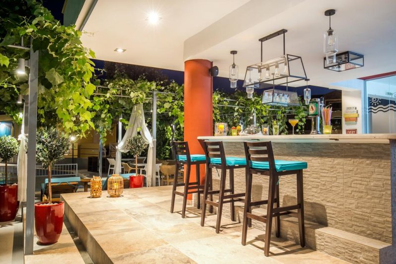 Thalassies Hotel - Снимка 4