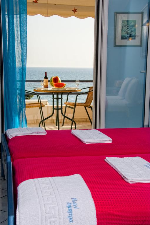 Ранни записвания за море в Гърция. Нощувка в двойна, тройна или четворна стая със закуска в хотел  Dimitra, Лигия, Превеза на 30 метра от плажа - Снимка 30