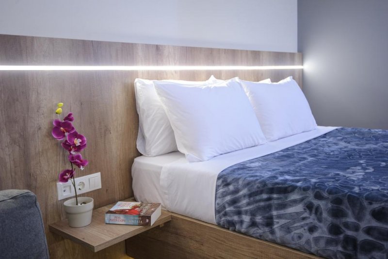 Hotel Yakinthos - Снимка 11