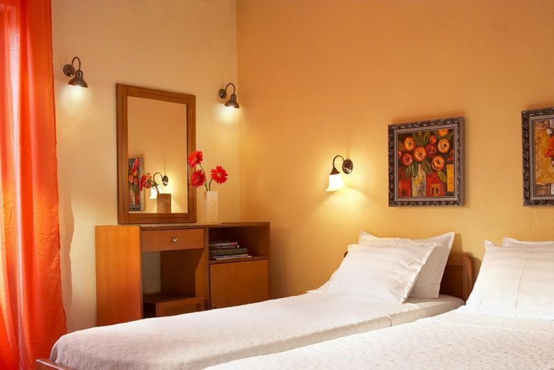 Pelli Hotel - Снимка 10