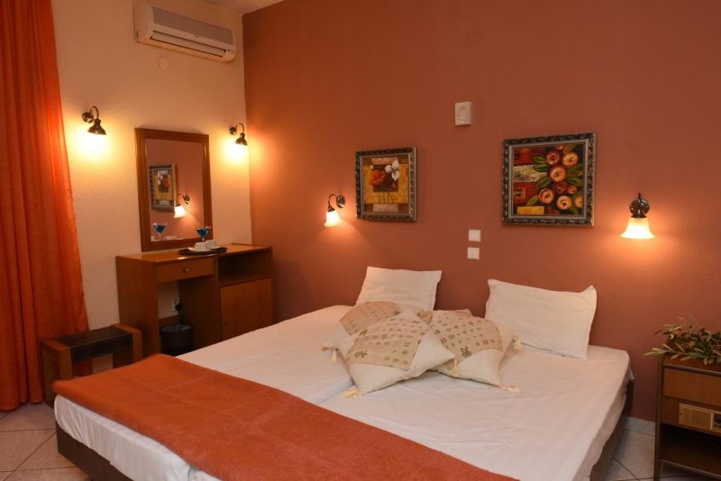 Pelli Hotel - Снимка 5